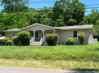 1205 S Jackson St, Athens, TN 37303