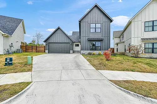 521 Saucer Dr Photo 1