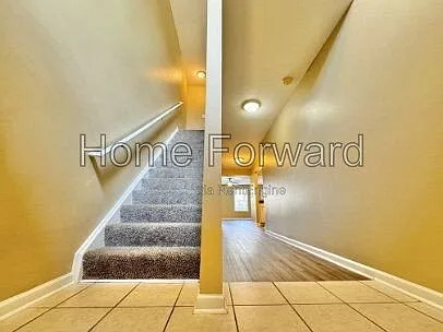 3 bed, 2.5 bath, 1616 sqft, $1,575 — Photo 4