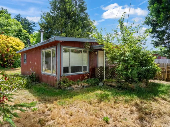 1819 D Ave, McKinleyville, CA 95519