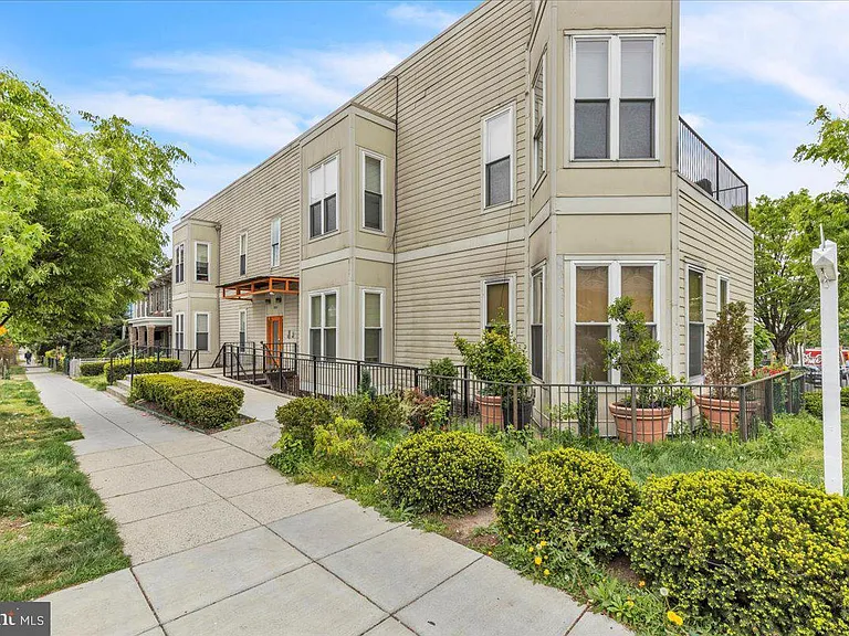 5551 Illinois Ave NW #304 — Photo 3