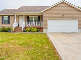 178 Hanks Bnd, Dalton, GA 30721