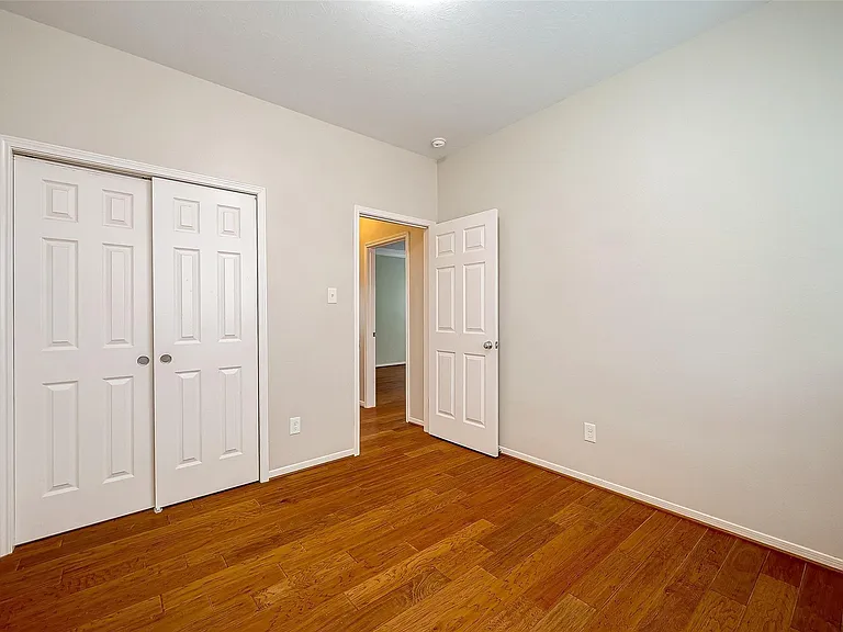 8923 Willow Wind Ln — Photo 16