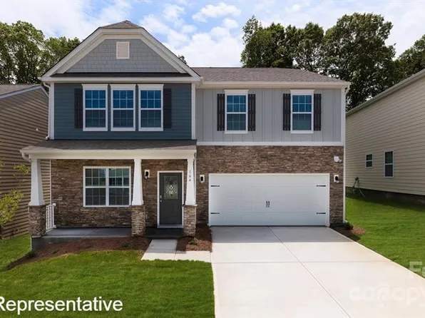 808 Monterey Ct, Asheville, NC 28806