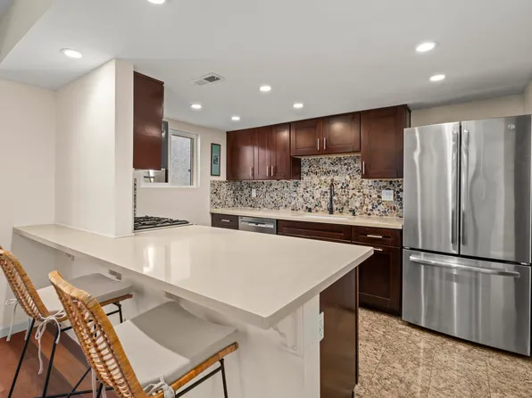 1024 Wilbur Ave APT 3, San Diego, CA 92109