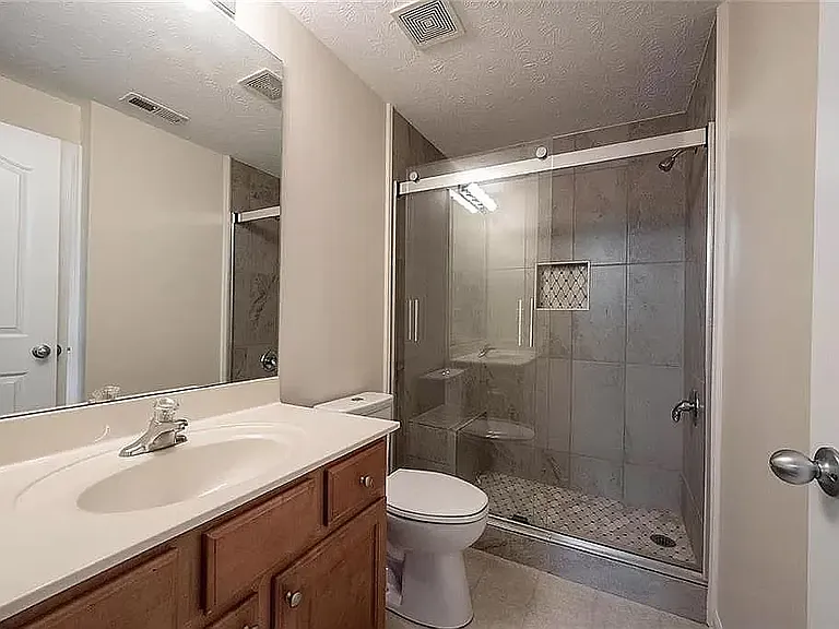 13836 Willesden Cir — Photo 19