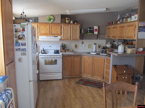 5th image of 393 Circle Dr