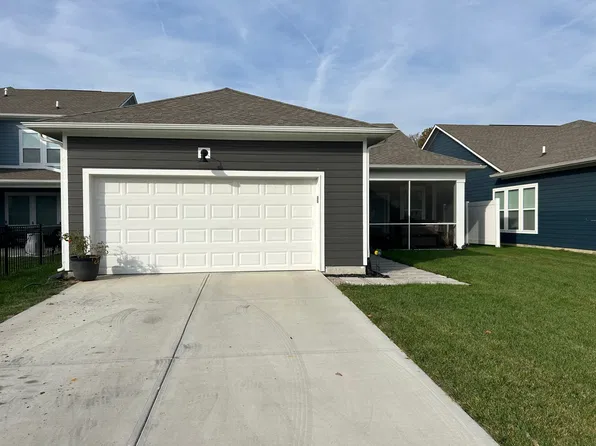 523 Washington St, Fortville, IN 46040