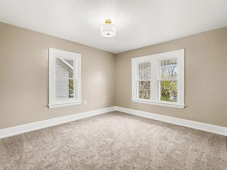 1230 Prospect Ave SE — Photo 22