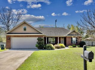 813 Dixie Dr, Enterprise, AL 36330