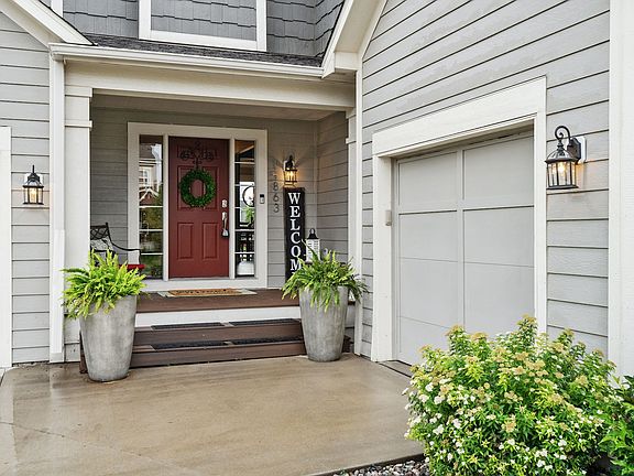 4th image of 15863 Elmwood Ln