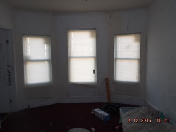 5th image of 9132 116th St