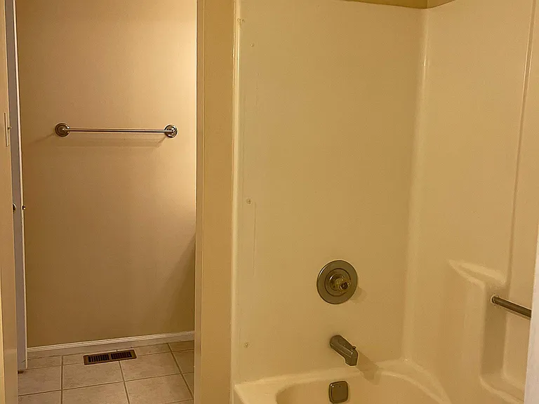 133 River Bank Dr — Photo 13
