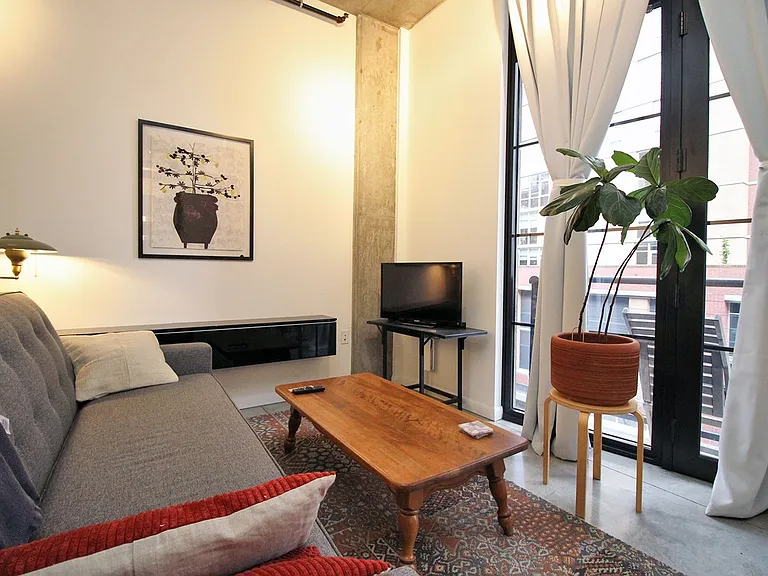 1030 NW 12th Ave #215 — Photo 9