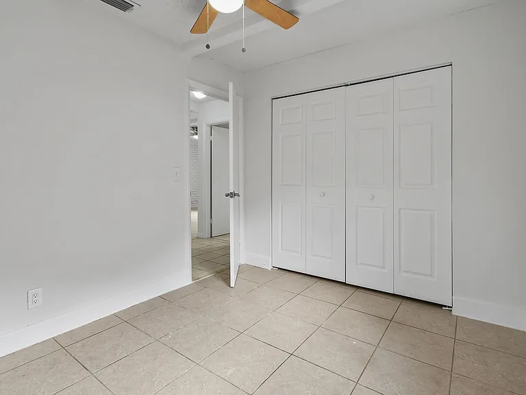8401 SE Sunset St — Photo 17