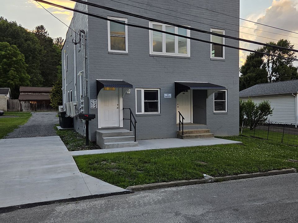 1st image of 151 Fayette St #101