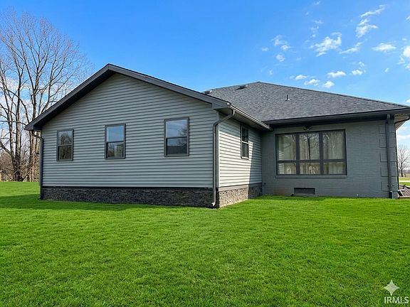 4th image of 2406 White Ridge Ln