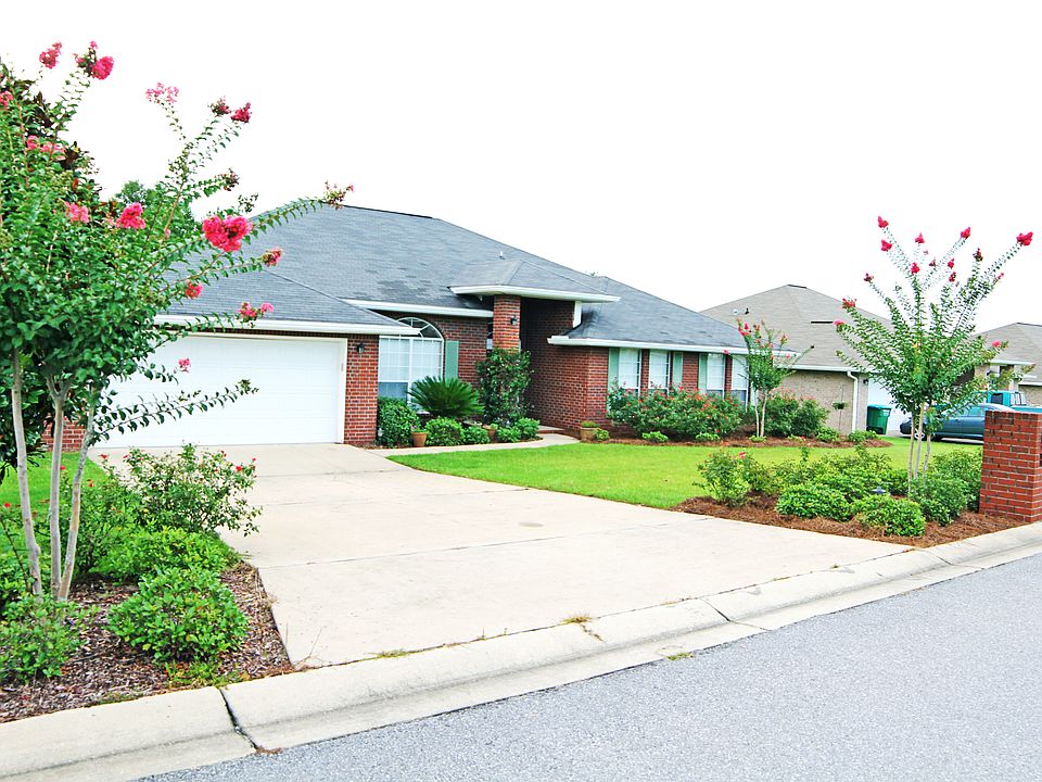 2nd image of 241 Citadel Ln