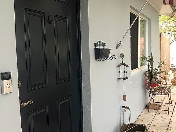 3rd image of 247 E Kalmia Dr