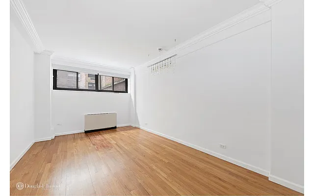 Rented by Douglas Elliman | media 21