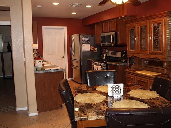 2nd image of 6365 S Sunrise Valley Dr