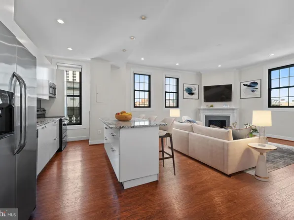 1 E Chase St Unit 305, Baltimore, MD 21202