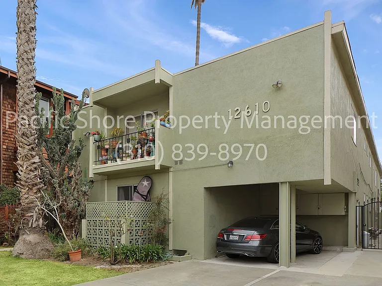 12610 Pacific Apartments — Photo 1