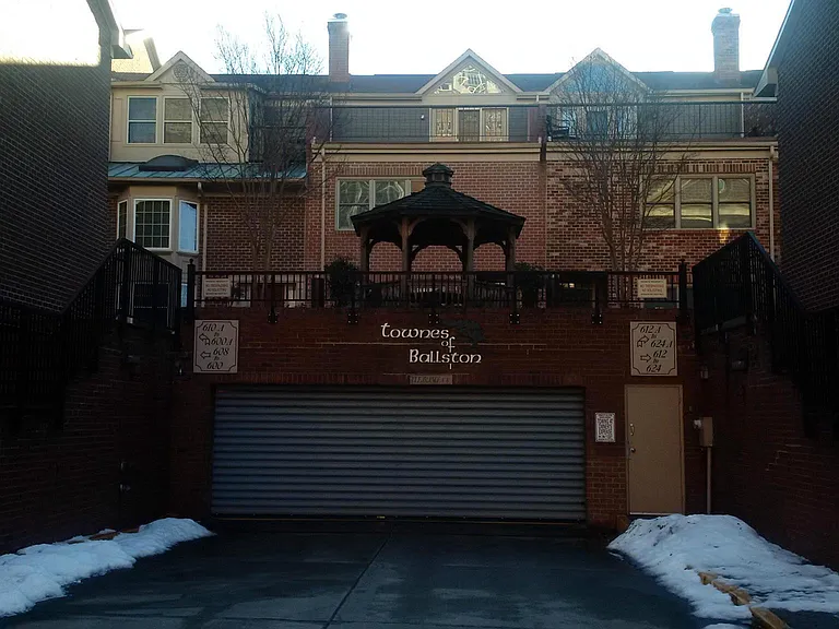 618 N Tazewell St — Photo 26