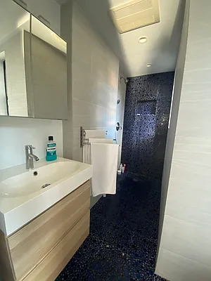 Rented by Keller Williams NYC | media 7