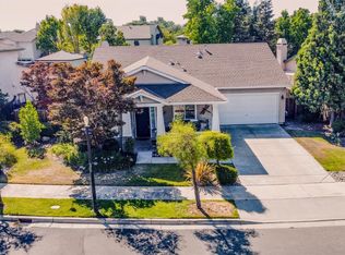1863 Vintage Cir, Oakdale, CA
