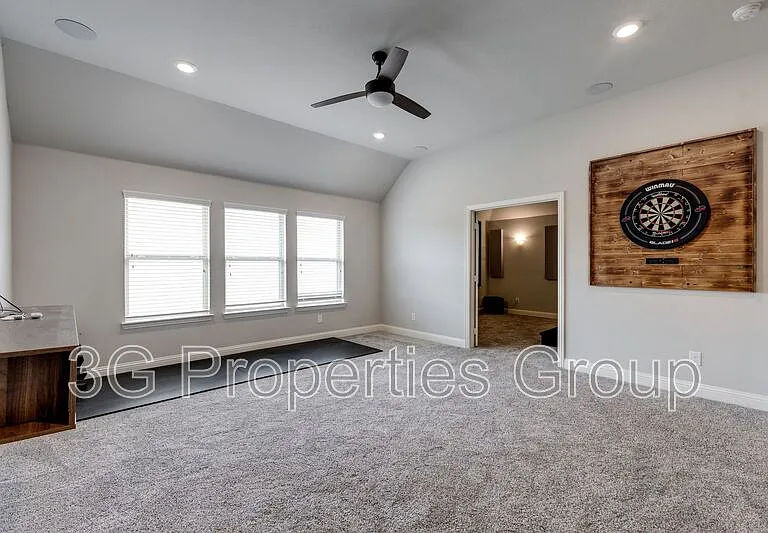3521 Camden Ct — Photo 28