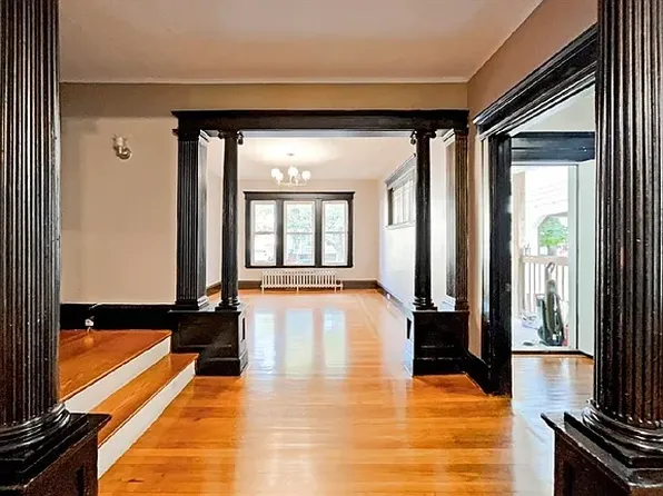 92 Beaumont St #92, Springfield, MA 01108