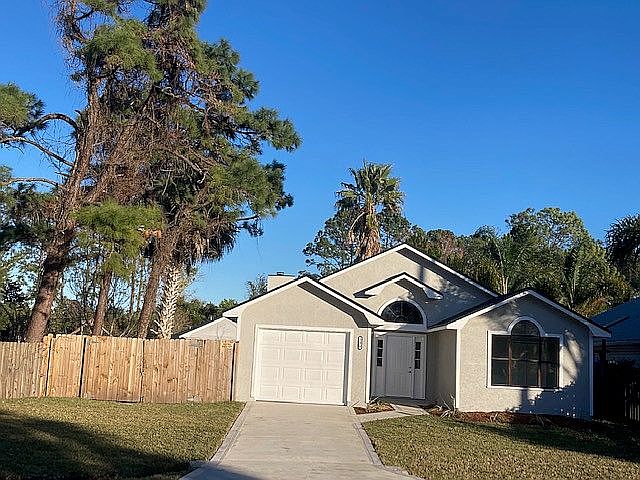 1st image of 234 Vista Grande Dr