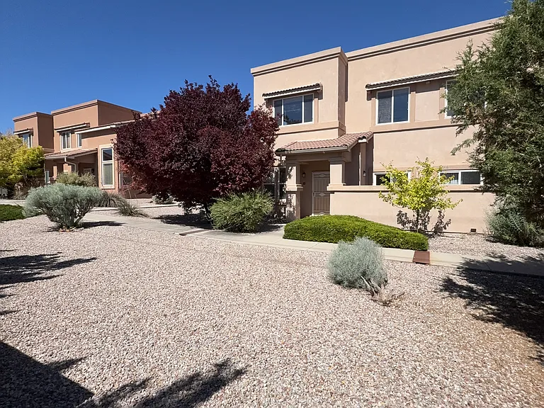 4358 San Benito St #B — Photo 2