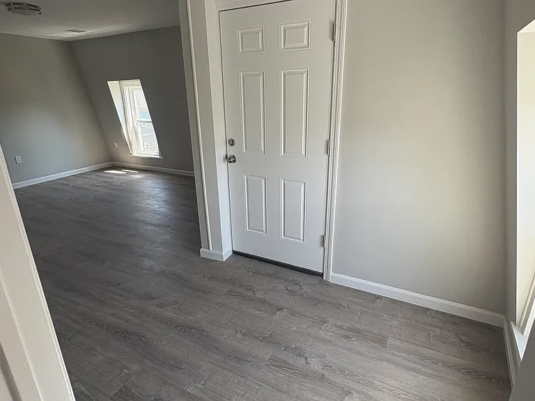 46 Linden St #3 — Photo 18
