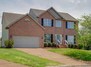 104 Oak Ct, Hendersonville, TN 37075