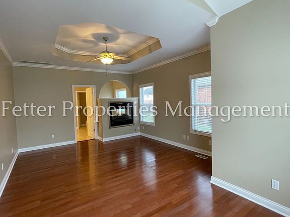 3rd image of 5746 Winnett Dr