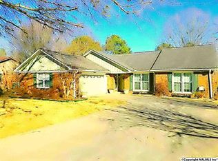 2808 Montrose Dr SW, Decatur, AL 35603