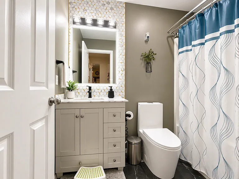 7375 Salerno Cir — Photo 11