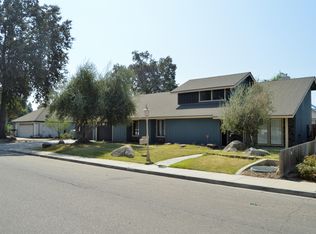 4125 W Nicholas Ave, Visalia, CA 93291