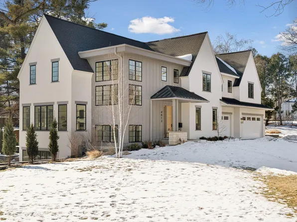 4813 Woodhill Way, Edina, MN 55424