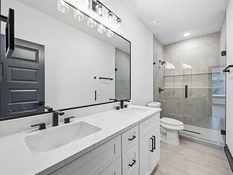 4630 Edfield St #B — Photo 19