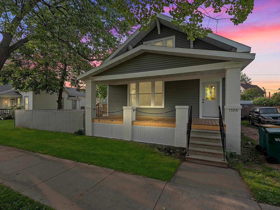 1326 Carney Blvd, WI 54143 Zillow
