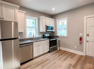 27 Pine St #29, Burlington, VT 05401