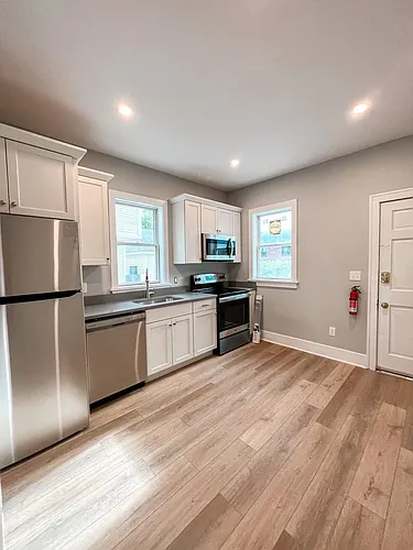 Floor plan 29 Pine St