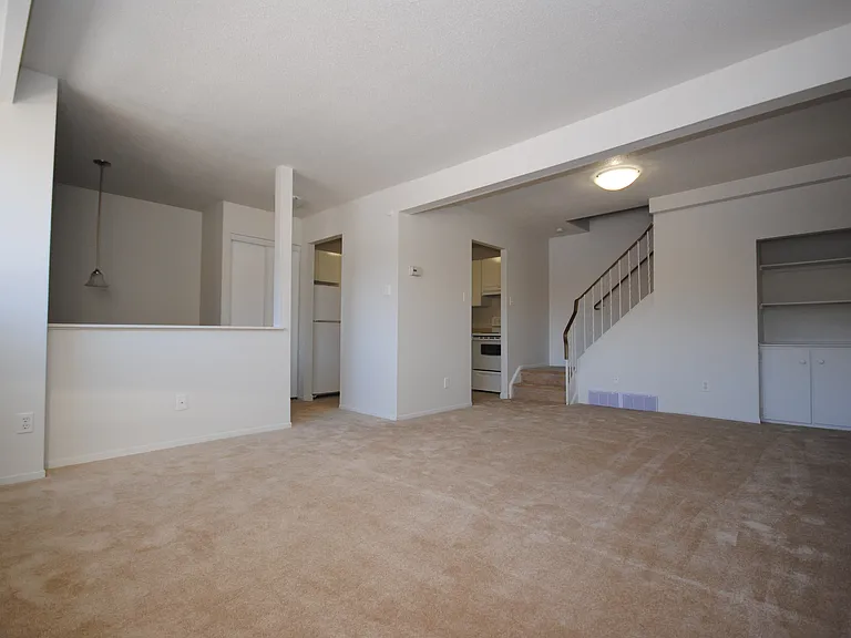 3301 Uplands Dr — Photo 25