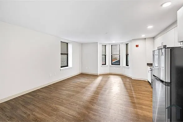 1904 Sansom St #202 — Photo 18