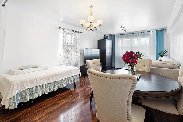 Sold by B Square Realty | media 5