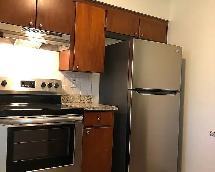 616 NE Lynn St #B — Photo 6