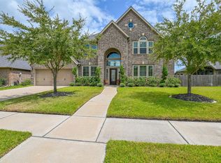 2718 Park Oak Ct, Fresno, TX 77545
